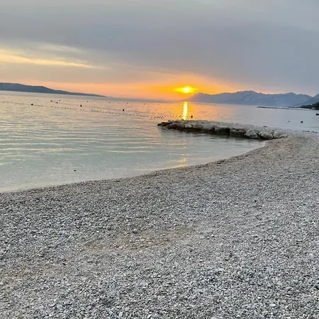 Appartement Balmis House B *