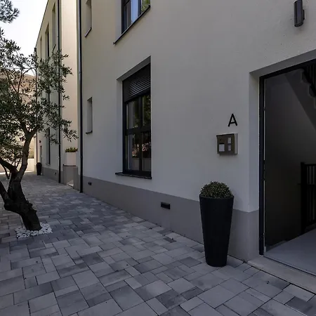 Balmis House B Makarska