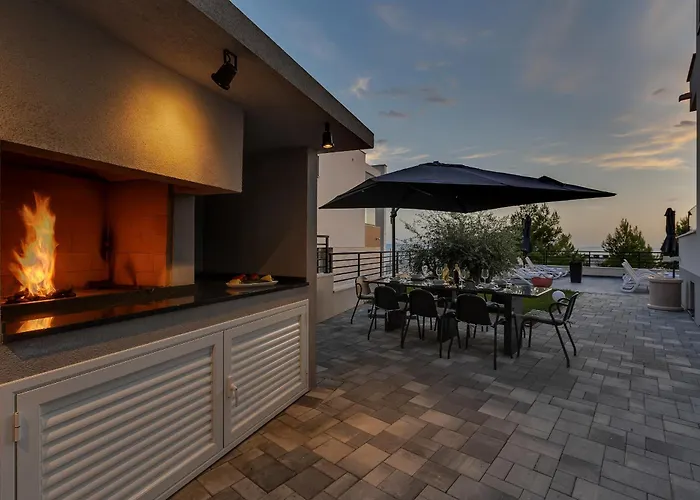 Apartment Balmis House B Makarska